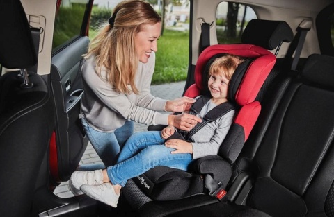 Babytiger MALI fotelik samochodowy 9-36 kg - różowy