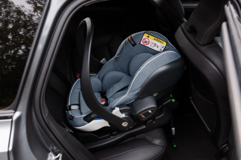 iZi Go Modular X1 i-Size BeSafe fotelik samochodowy 0-13 kg 0-1 roku - metalic melange-02