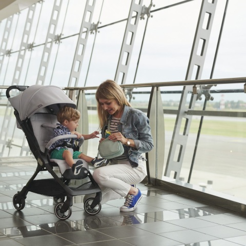 WE Chicco wózek spacerowy do 22kg składany jedną ręką 5,5kg - COOL GREY