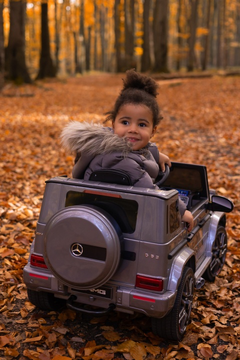 Mercedes AMG G63 Silver Pojazd akumulatorowiec - TOYZ by Caretero