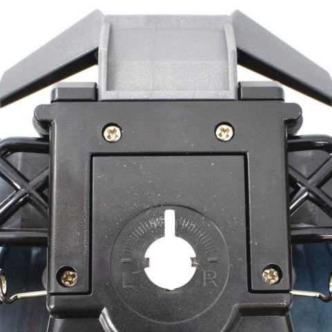 AUTO NA RADIO FUTURYSTYCZNE