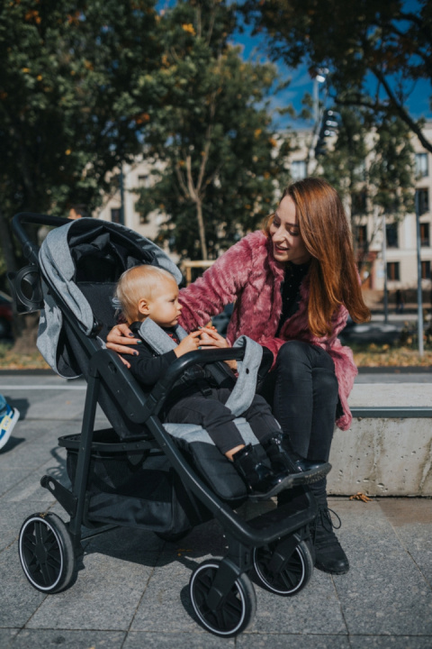 MOODY XXI 4Baby wózek spacerowy do 22 kg - Light Grey