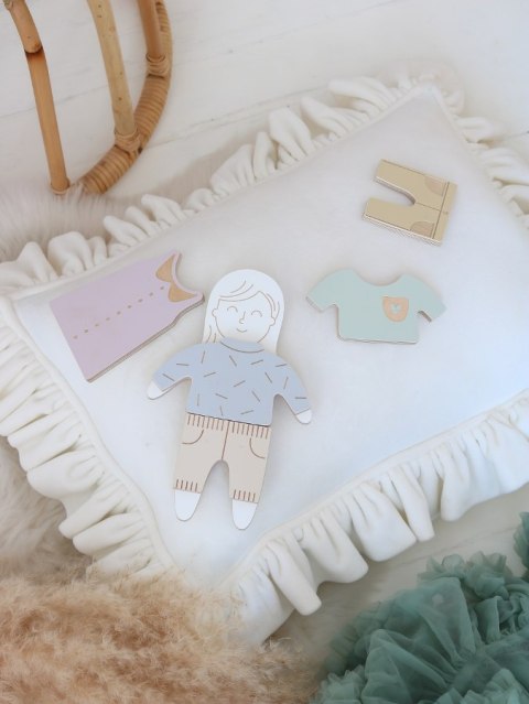 MILIN Laleczka magnetyczna Hania