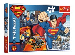 TREFL 13266 Puzzle ''200'' Superman Bohater