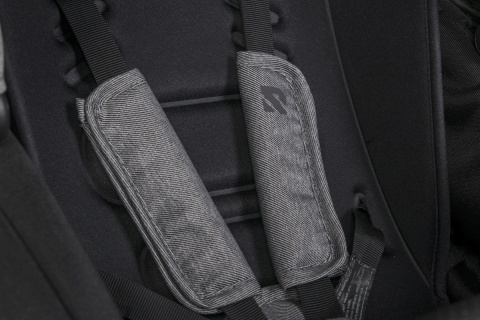 Riko NUNO PRO 2w1 Wózek wielofunkcyjny z miękką gondolą do 22 kg - 04 Titanium