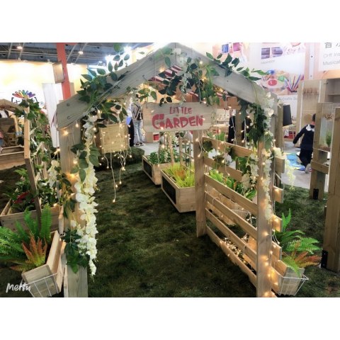 CLASSIC WORLD EDU Kwietnik Altana z Daszkiem "Mały Ogród"