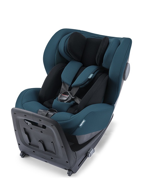 Kio Recaro + Baza Isofix, fotelik samochodowy 9-18 kg 60 - 105 cm max. 3-4 lata kolor Prime Mat Black