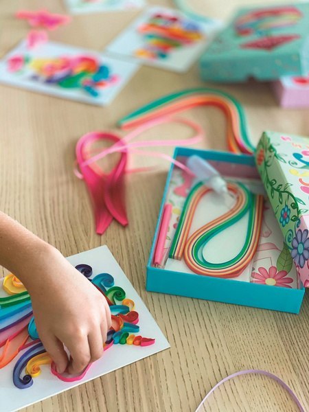 Box Candiy, zestaw artystyczny do quillingu Jednorożec