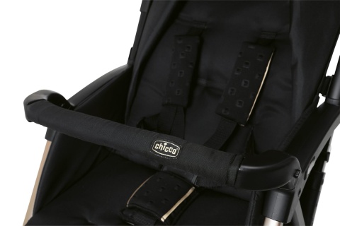 OHLALA 3 Chicco ultra lekki wózek spacerowy, składana rączka, waga 4,2 kg - Black ECO+ RE_LUX