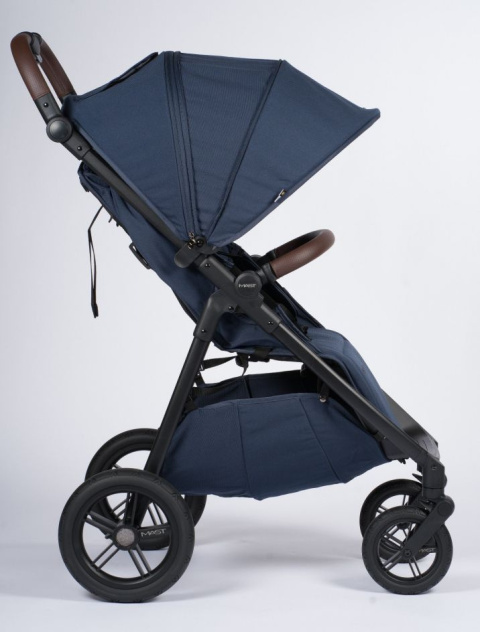 M4x MAST Swiss Design wózek spacerowy do 22 kg, waży tylko 9,5 kg - Blueberry