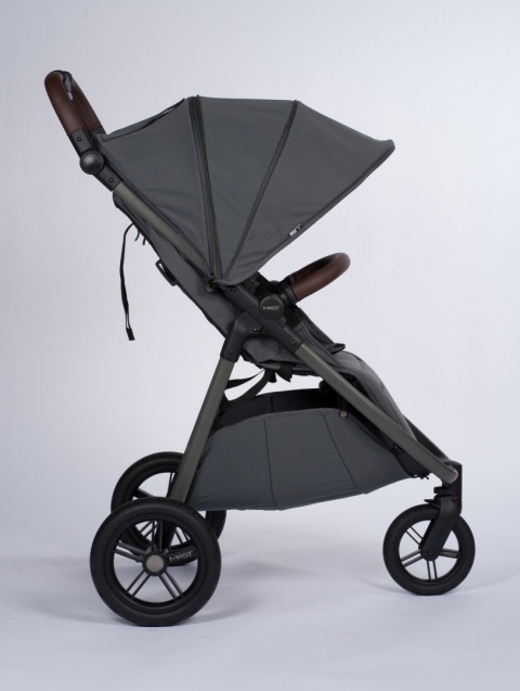 M3x MAST Swiss Design wózek spacerowy do 22 kg, waży tylko 9 kg - Volcanic Ash