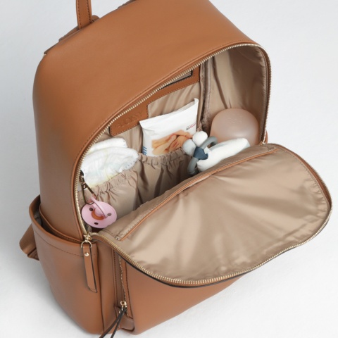 MOON JOISSY Plecak został zaprojektowany by spełniać potrzeby nowoczesnych oraz aktywnych rodziców - Camel