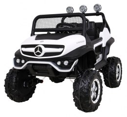 Pojazd Mercedes BENZ UNIMOG Biały