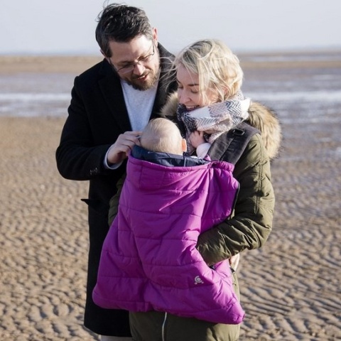 CuddleCo Comfi-Cape 2w1 Śpiworek do wózka lub nosidła - fuksja/granat