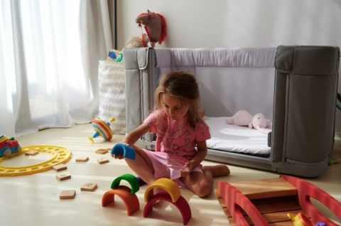 NEXT 2 ME FOREVER Chicco Łóżeczko dostawne 0m+ Next2Me HONEY BEIGE