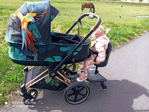 X RIDER Dostawka z siedziskiem mocowana do wózka, max 25 kg + poduszka / wkładka Boho