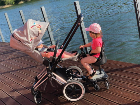 COZY 4S RIDER Dostawka z siedziskiem mocowana do wózka, max 25 kg + poduszka / wkładka Jednorożec