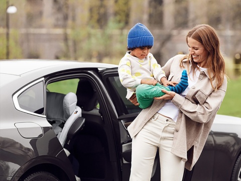 BeSafe iZi Twist M i-Size obrotowy fotelik samochodowy 0-18 kg - Antracyt Mesh