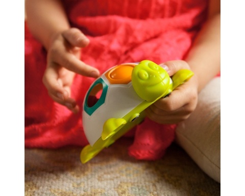 Żółw Shelly Sorter kolorów, zabawka manipulacyjna wiek 10 miesięcy + Fat Brain Toy Qelements