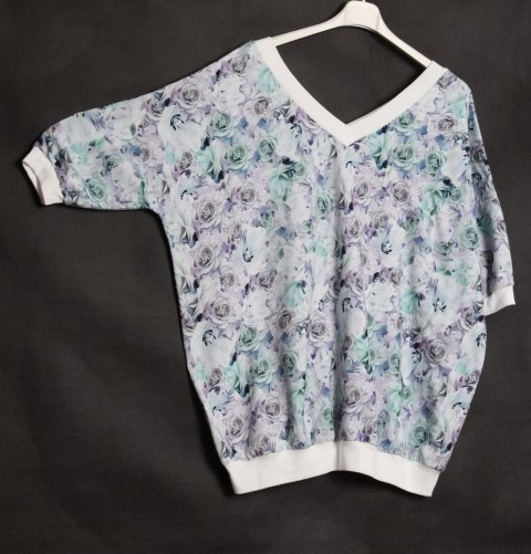 ITALY oversize BLUZKA tunika KWIATY 44/46/48/50/52