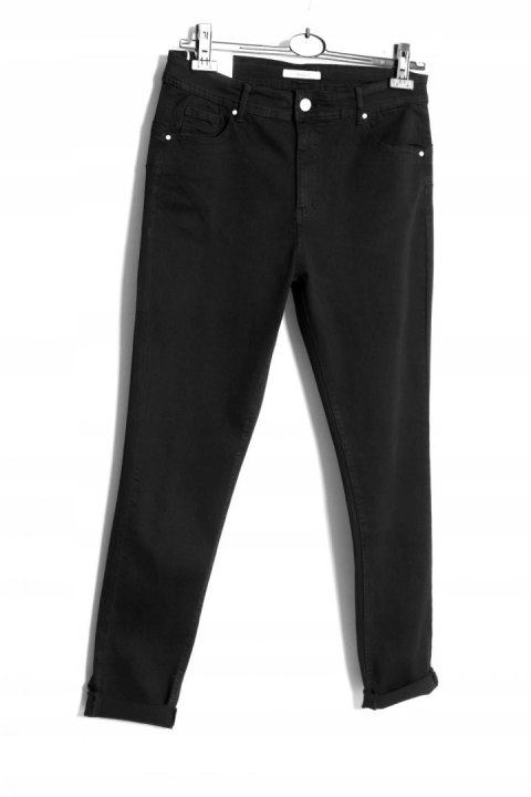 JEANSY spodnie ZGRABNE czarne PUSH UP r 46/48