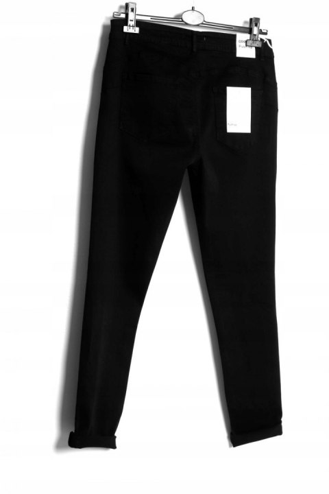 JEANSY spodnie ZGRABNE czarne PUSH UP r 46/48