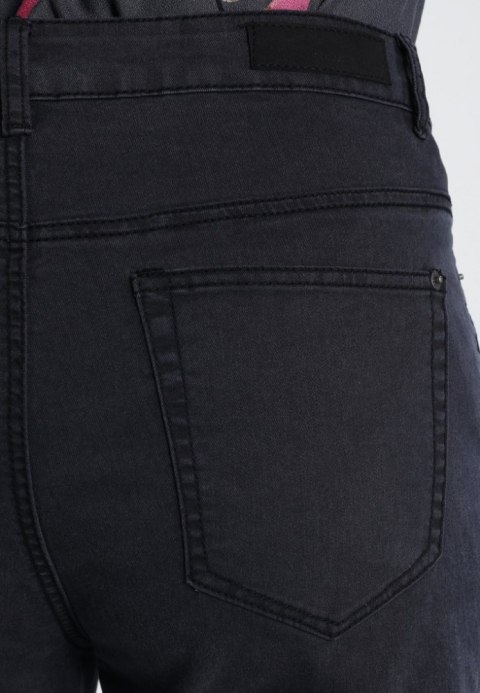 JEANS podarciuchy CZERŃ DENIM r 48/50