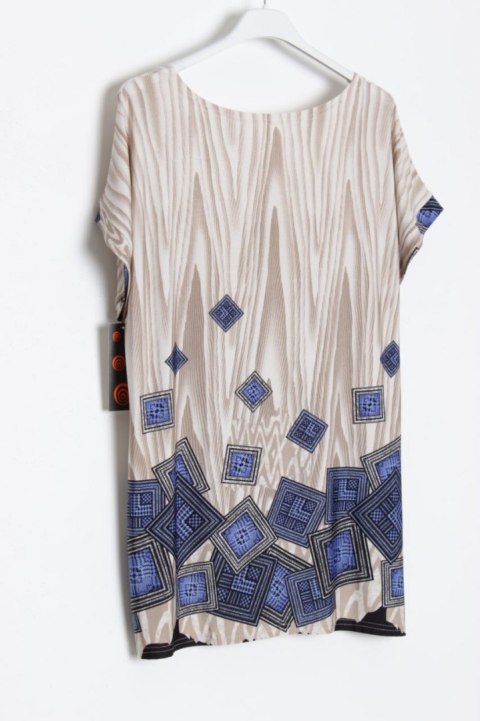 BLUZKA zgrabny fason WZORY r 40/42