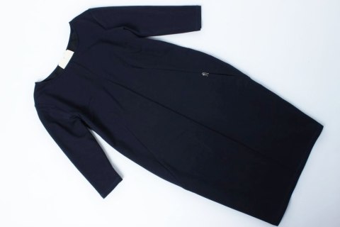 SUKIENKA zgrabny fason GRANATOWA r 40/42