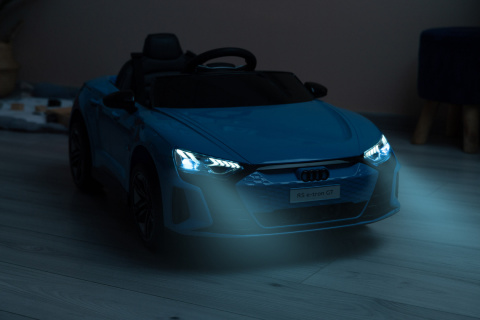 POJAZD NA AKUMULATOR AUDI RS ETRON GT TOYZ - BLUE