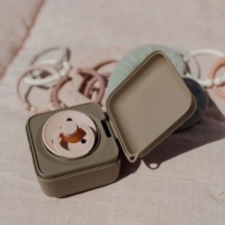 BIBS 4200250 PACIFIER BOX SAGE pudełko ochronne na smoczki