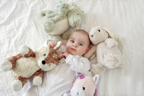 Cloud b® Love Light Buddies Drake the Dragon™ - Szumiący Smok z czujnikiem ruchu i pozytywką