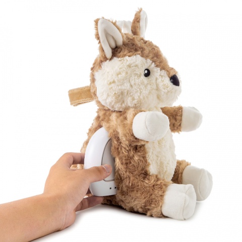 Cloud b® Love Light Buddies Finley Fawn™ - Szumiąca Sarenka z czujnikiem ruchu i pozytywką