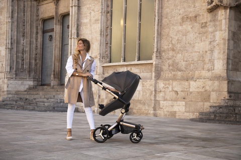 Ochraniacz na podnóżek do wózka Mima Xari MAX - Black