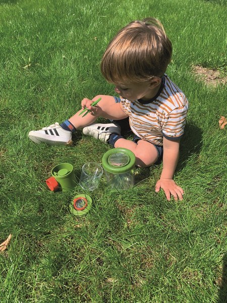 Navir, Dwukomorowy pojemnik do obserwacji 2 x lupa