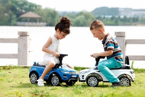 Jeździk dla dziecka pchacz chodzik Range Rover - biały