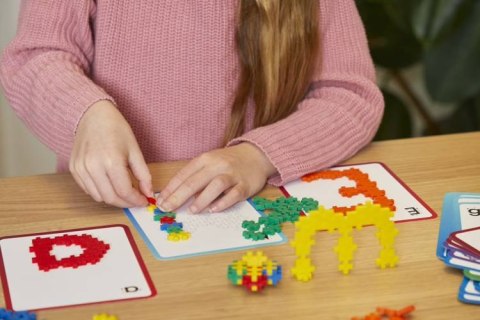 Plus-Plus, Mini Mix 2000 szt. ABC 123 - 4 płytki , 80 zadań kart pracy Learn to build