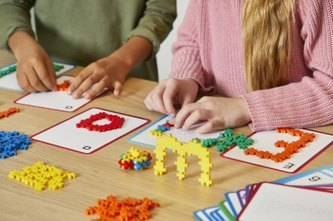 Plus-Plus, Mini Mix 2000 szt. ABC 123 - 4 płytki , 80 zadań kart pracy Learn to build