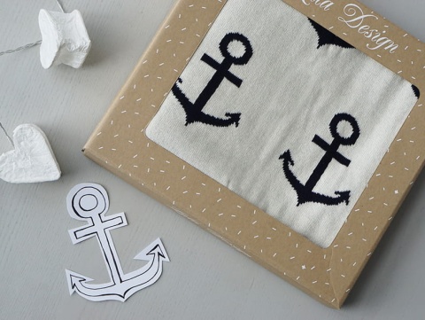 Lula Design Bawełniany kocyk niemowlęcy 80 cm x 100 cm KLD-126 KOTWICE GRANATOWE