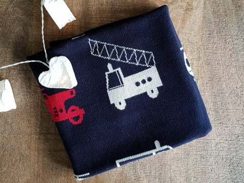 Lula Design Bawełniany kocyk niemowlęcy 80 cm x 100 cm KLD-128 POJAZDY