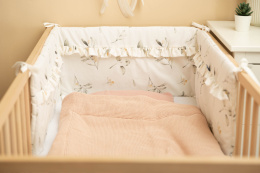 Ochraniacz do łóżeczka z falbanką Sensillo - OLIWKA