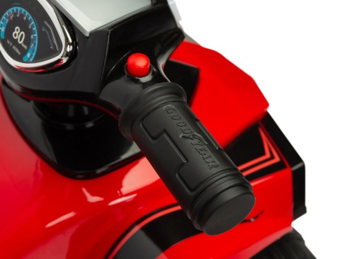 Jeździk quad Goodyear Red TOYZ od 1 do 3 lat.