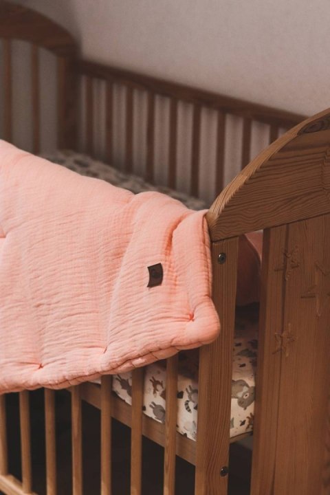 Hi Little One kołderka rożek z podusią z oddychającej organicznej BIO bawełny Salmon