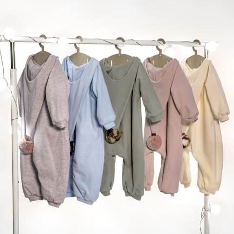 Pom Pom - kombinezon z kapturkiem OverSize BOHO White roz S