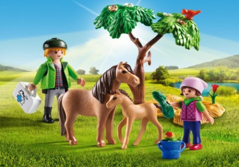 KUCYK MAMA ZE ŹREBACZKIEM PLAYMOBIL 6949