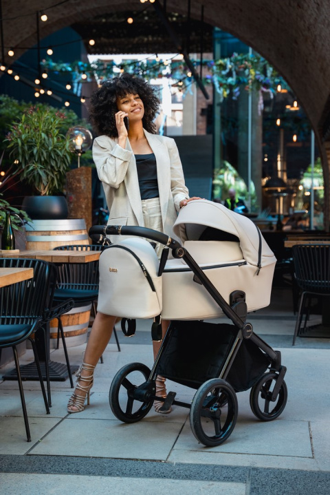 GLOSS ibebe 2w1 wózek wielofunkcyjny dla dzieci do 22 kg- IG219 Beige eco leather