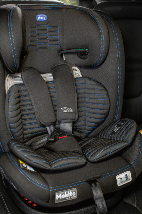 MOKITA i-Size Air Chicco 76-150cm fotelik samochodowy 9-36kg - BLACK AIR
