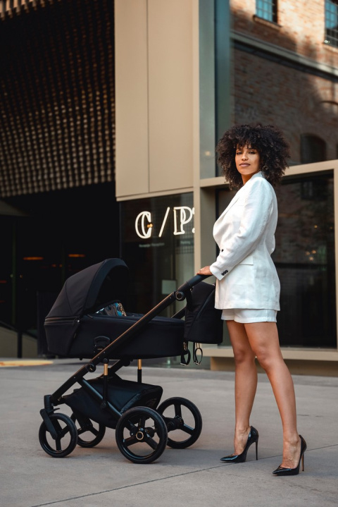 ULTRA 2w1 Bexa wózek wielofunkcyjny dla dzieci do 22 kg - UT4 Black