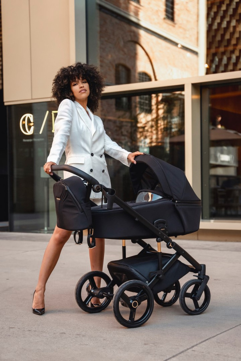 ULTRA 2w1 Bexa wózek wielofunkcyjny dla dzieci do 22 kg - UT4 Black