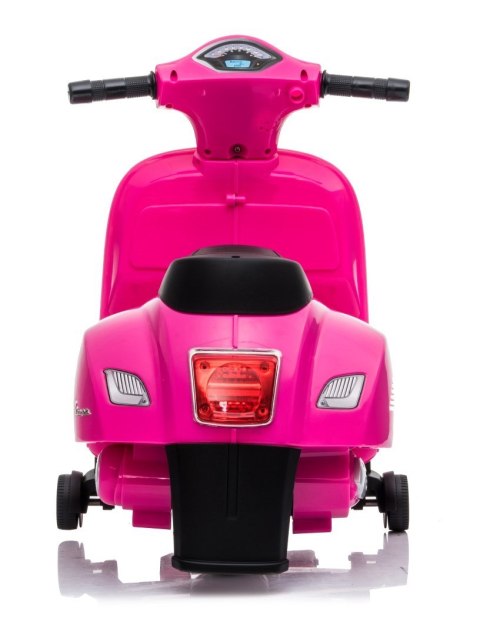 Jeździk akumulatorowy Scooter Vespa fuksja